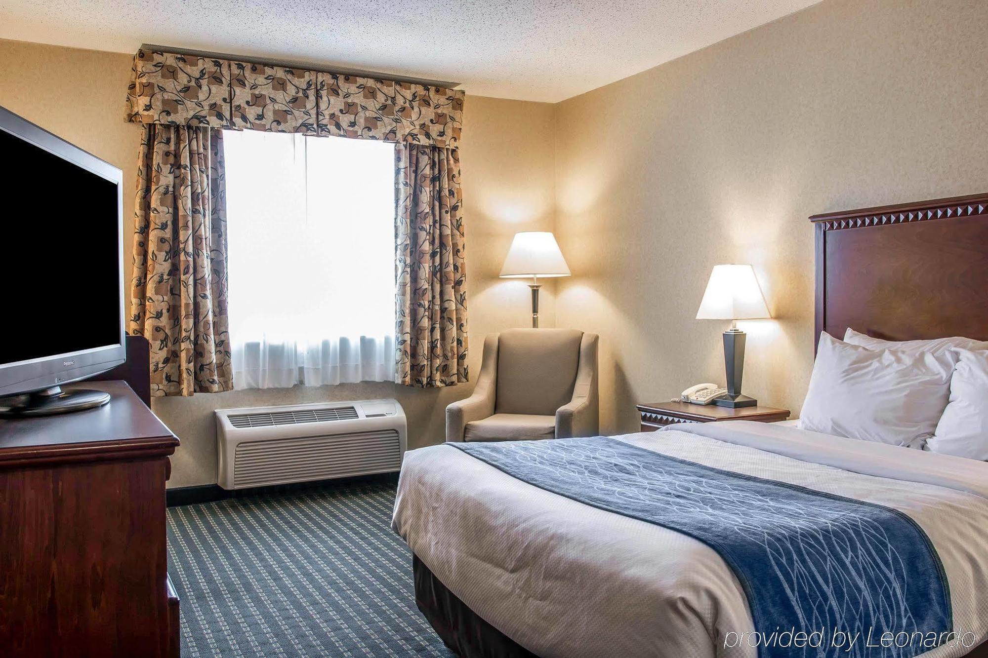 Quality Inn Marshall Near I-69 Экстерьер фото